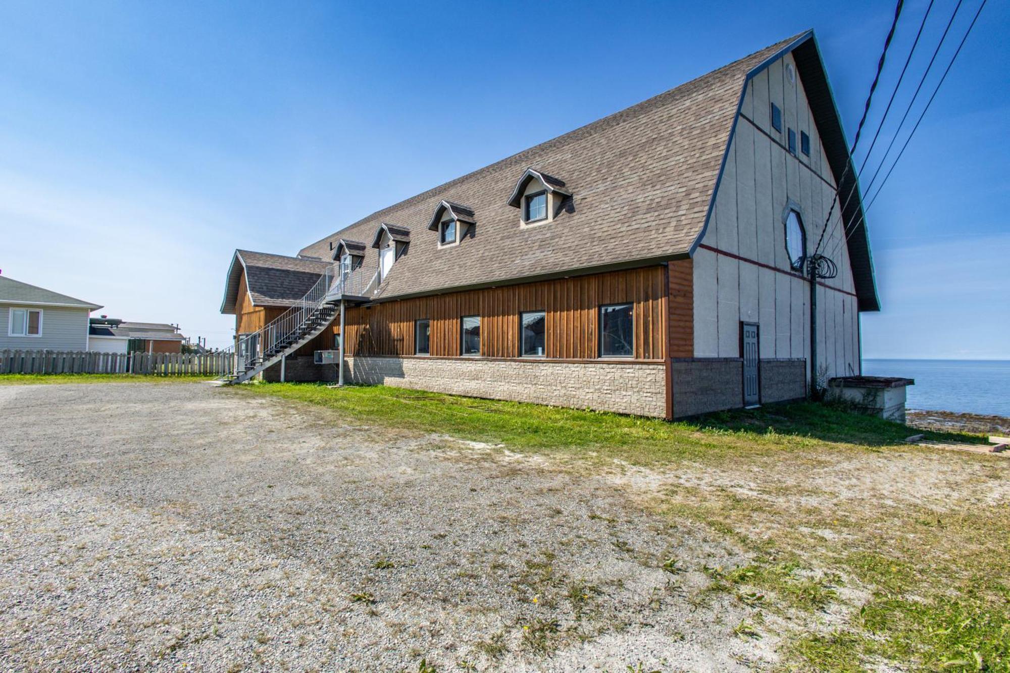 Domaine Du Recif Hotel Sainte Anne des Monts Exterior photo